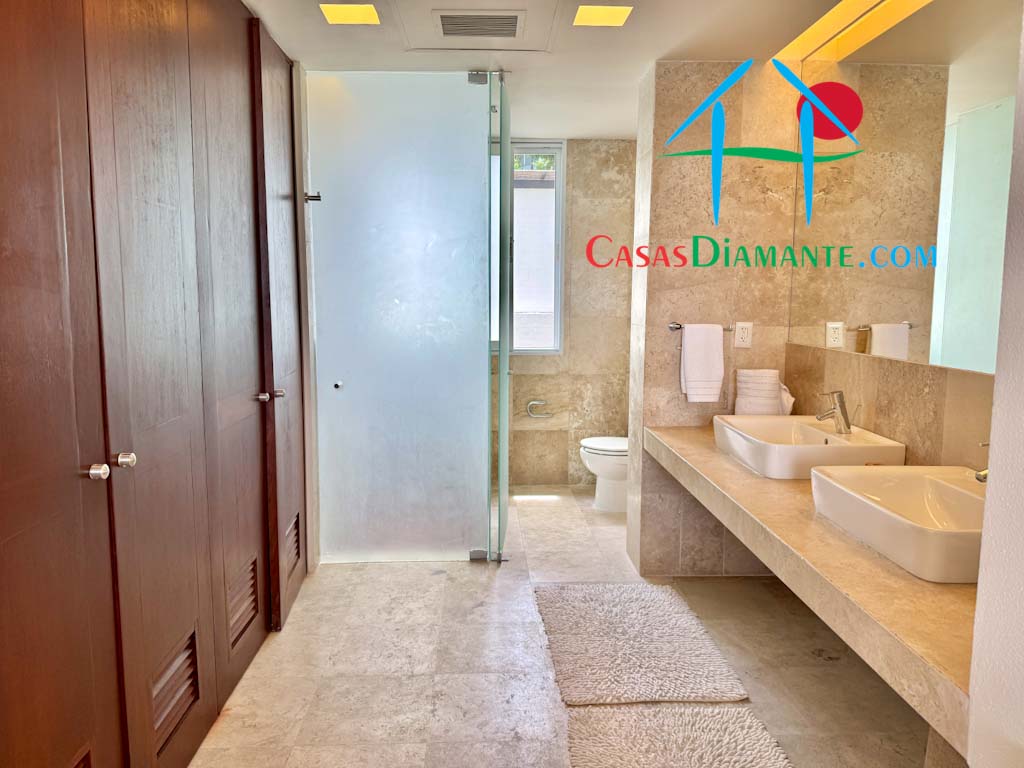Real Diamante Villas Las Rocas PH 104 - Recámara principal 13